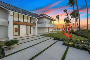 30 3rd Ave S, Naples, FL 34102 - Photo 5