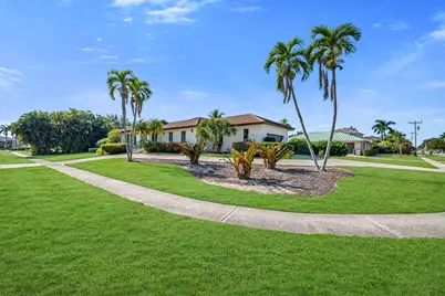 190 Dan River Court, Marco Island, FL 34145 - Photo 37