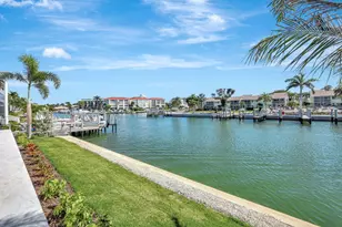 860 Banyan Ct, Marco Island, FL 34145 - Photo 59