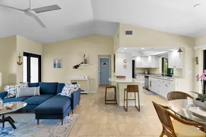 1035 Admiralty Court, Marco Island, FL 34145 - Photo 7