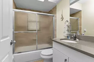 1035 Admiralty Ct, Marco Island, FL 34145 - Photo 23