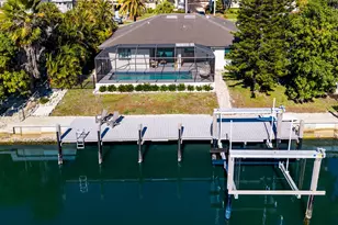 1035 Admiralty Ct, Marco Island, FL 34145 - Photo 45