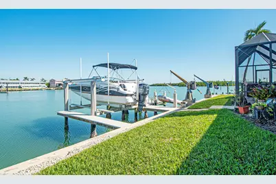 125 E Pago Pago Drive E, Naples, FL 34113 - Photo 23