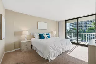 440 Seaview Ct, Marco Island, FL 34145 - Photo 17