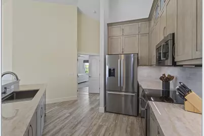 12176 Siesta Drive, Fort Myers Beach, FL 33931 - Photo 17