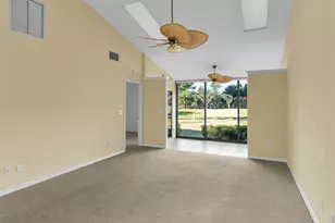 608 Kings Way, Naples, FL 34104 - Photo 11