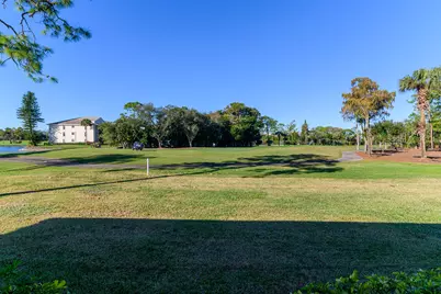 608 Kings Way, Naples, FL 34104 - Photo 25