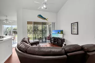 285 Cays Dr, Naples, FL 34114 - Photo 5