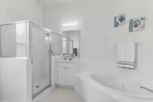 285 Cays Dr, Naples, FL 34114 - Photo 17