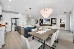 2609 Seychelles Cir, Naples, FL 34112 - Photo 11