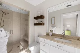 221 Aqua Ct, Naples, FL 34102 - Photo 35