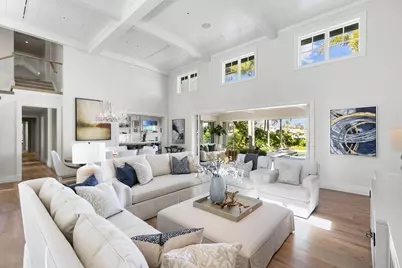 221 Aqua Ct, Naples, FL 34102 - Photo 7