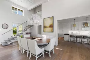 221 Aqua Ct, Naples, FL 34102 - Photo 11