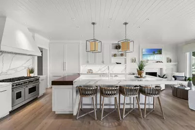 221 Aqua Ct, Naples, FL 34102 - Photo 13