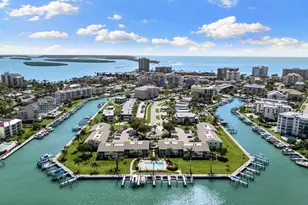 860 Panama Ct, Marco Island, FL 34145 - Photo 43