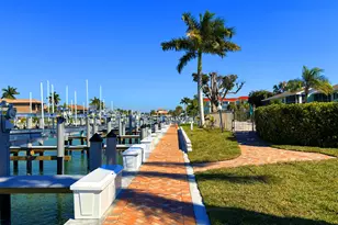 860 Panama Ct, Marco Island, FL 34145 - Photo 37