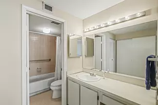 260 Seaview Ct, Marco Island, FL 34145 - Photo 9