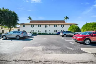 235 Seaview Ct, Marco Island, FL 34145 - Photo 23