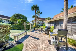235 Seaview Ct, Marco Island, FL 34145 - Photo 41