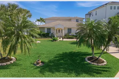 141 Pago Pago Drive E, Naples, FL 34113 - Photo 15