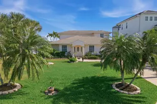 141 Pago Pago Dr E, Naples, FL 34113 - Photo 15