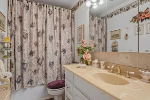 141 Pago Pago Dr E, Naples, FL 34113 - Photo 37