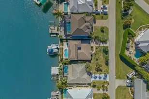 141 Pago Pago Dr E, Naples, FL 34113 - Photo 7