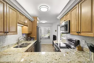 919 Huron Ct, Marco Island, FL 34145 - Photo 9