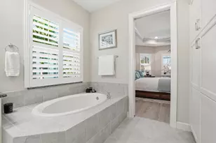 6061 Lucaya Wy, Naples, FL 34113 - Photo 23