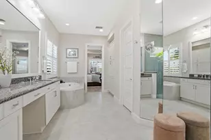 6061 Lucaya Wy, Naples, FL 34113 - Photo 23