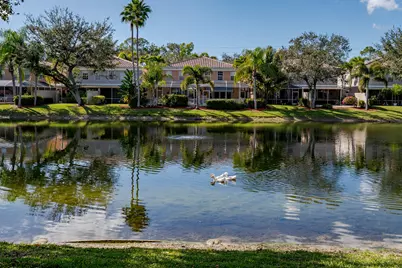 5353 Cove Circle #5353, Naples, FL 34119 - Photo 1