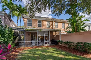 5353 Cove Cir, Naples, FL 34119 - Photo 5