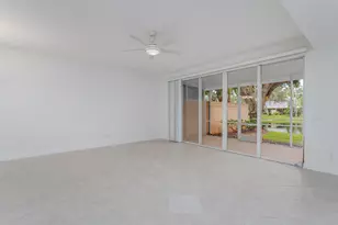5353 Cove Cir, Naples, FL 34119 - Photo 11