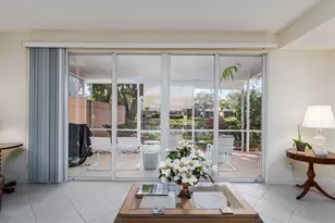 5353 Cove Cir, Naples, FL 34119 - Photo 21