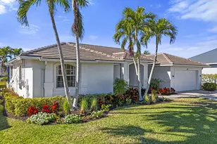 278 Bass Ct, Marco Island, FL 34145 - Photo 3