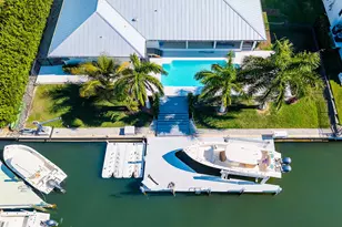 1609 Villa Ct, Marco Island, FL 34145 - Photo 33