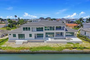 975 Sundrop Ct, Marco Island, FL 34145 - Photo 27