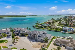 975 Sundrop Ct, Marco Island, FL 34145 - Photo 15