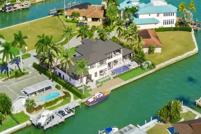 975 Sundrop Court, Marco Island, FL 34145 - Photo 11