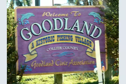 238 Harbor Place N, Goodland, FL 34140 - Photo 17