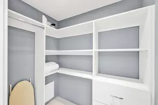 380 Seaview Ct, Marco Island, FL 34145 - Photo 21