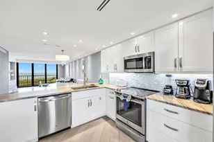 380 Seaview Ct, Marco Island, FL 34145 - Photo 7