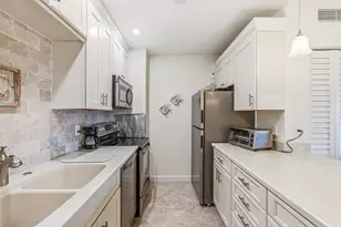 500 Saturn Ct, Marco Island, FL 34145 - Photo 5