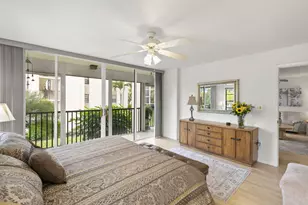 931 Collier Ct, Marco Island, FL 34145 - Photo 17