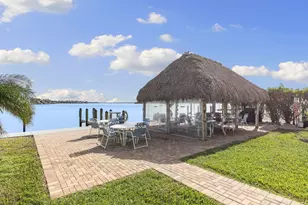 931 Collier Ct, Marco Island, FL 34145 - Photo 37