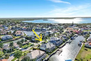 60 Anchor Ct, Marco Island, FL 34145 - Photo 1