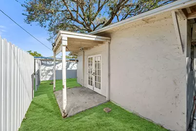 3954 Coconut Circle N, Naples, FL 34104 - Photo 27