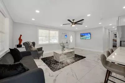 3954 Coconut Circle N, Naples, FL 34104 - Photo 7