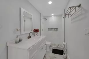 3954 Coconut Cir N, Naples, FL 34104 - Photo 19