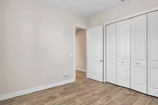 268 Indies Dr E, Naples, FL 34114 - Photo 13